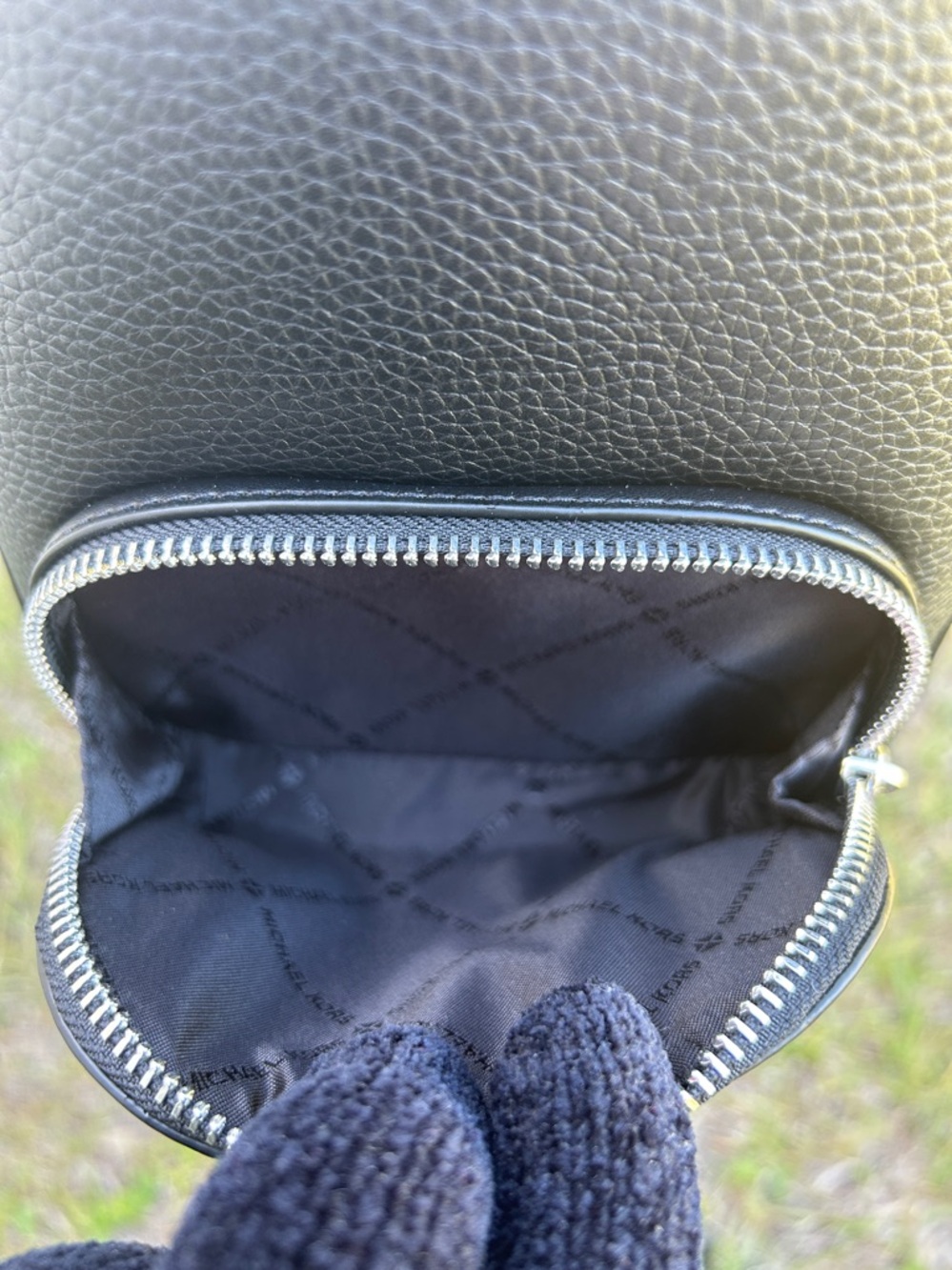NWT $398 Michael Kors extra small CONVERTIBLE backpack, black - Picture 13 of 16